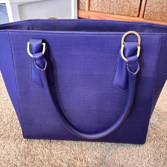 Dagne Dover Discontinued color! 13" Signature Tote NWOT - Picture 8 of 8